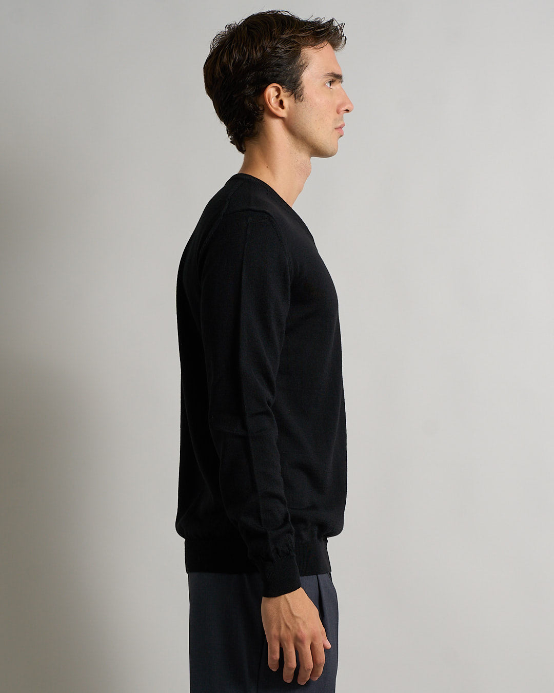 Maglia a V in lana merinos