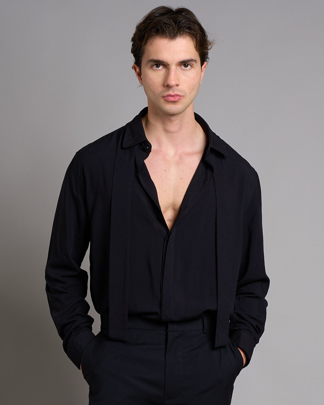Camicia con fiocco