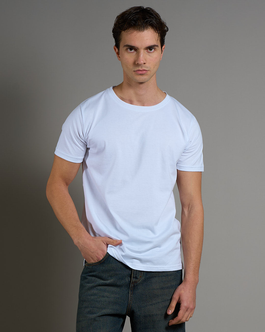 T-shirt basic con spacchetto