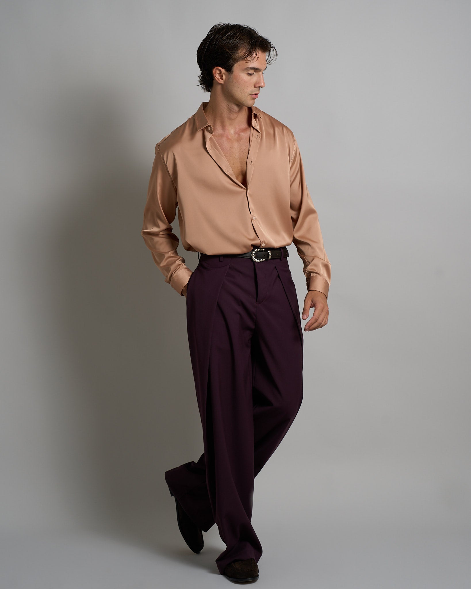 Pantalone Wide Fit con pieghe