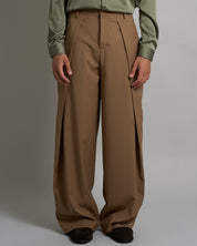 Pantalone Wide Fit con pieghe