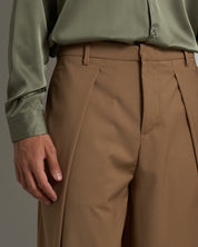 Pantalone Wide Fit con pieghe