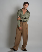 Pantalone Wide Fit con pieghe