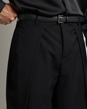 Pantalone Wide Fit con pieghe