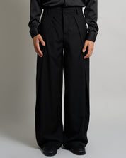 Pantalone Wide Fit con pieghe