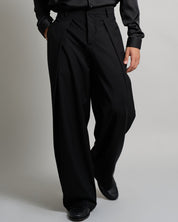 Pantalone Wide Fit con pieghe