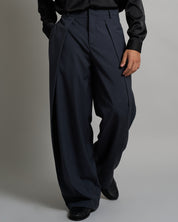 Pantalone Wide Fit con pieghe