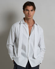 Camicia rigata con fiocco