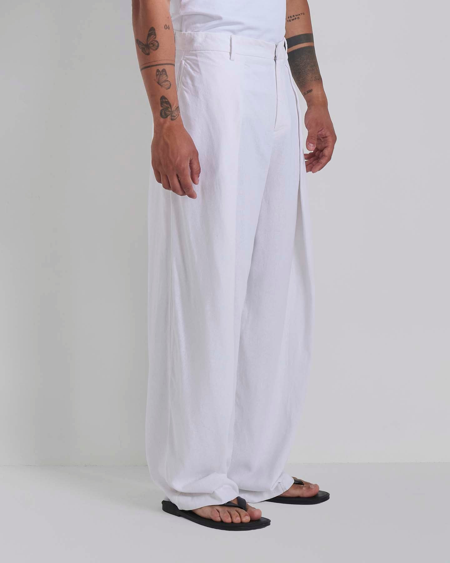 Pantalone Wide Fit con pieghe in lino