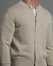 Cardigan girocollo in filo