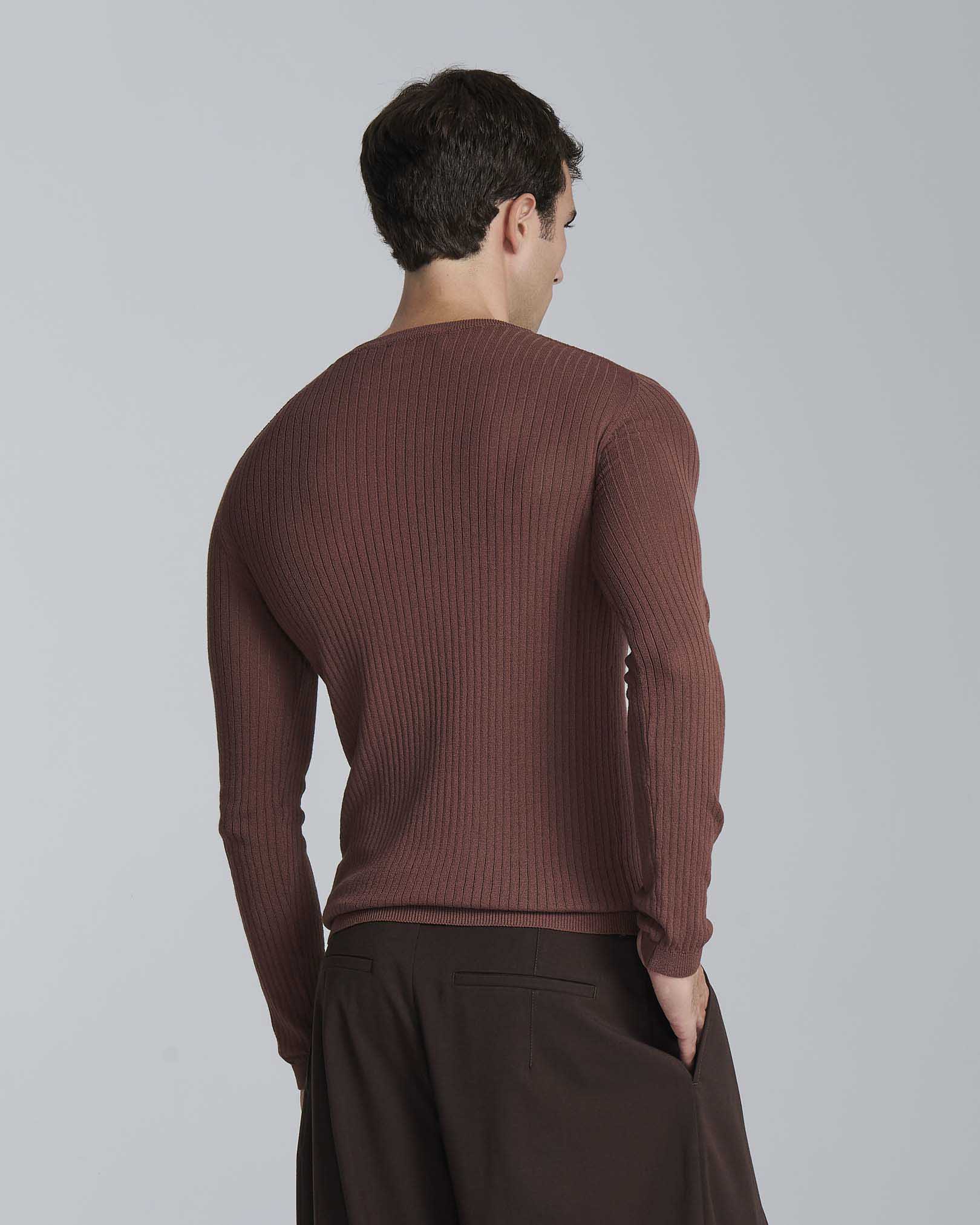 Maglia girocollo a coste