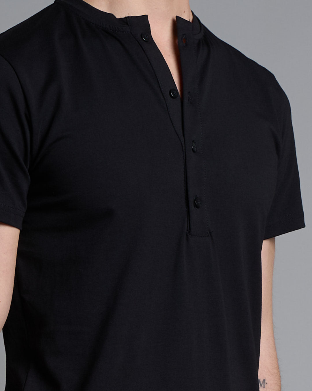 T-shirt Serafino Slim Fit
