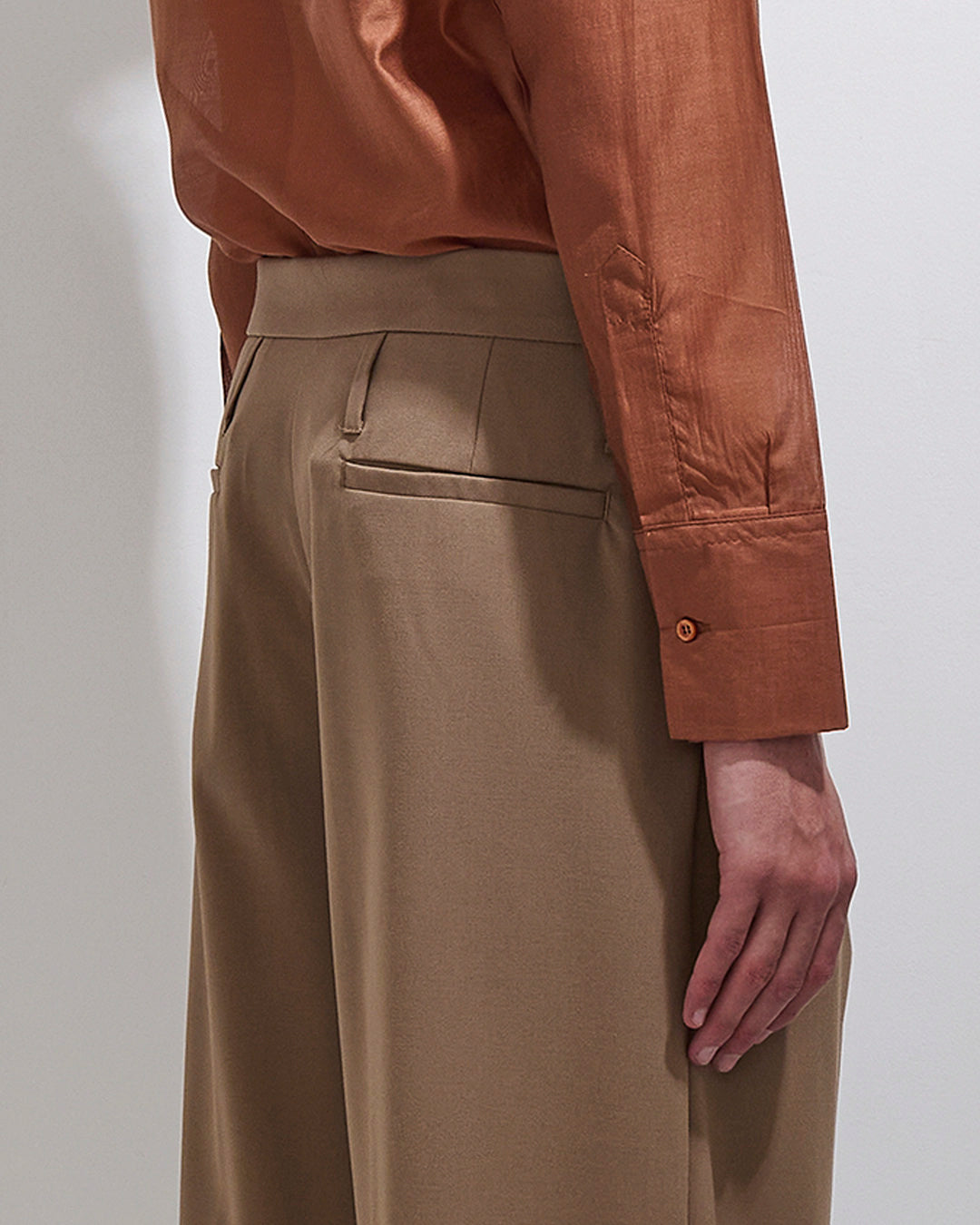 Pantalone Limited Edition con passanti bassi