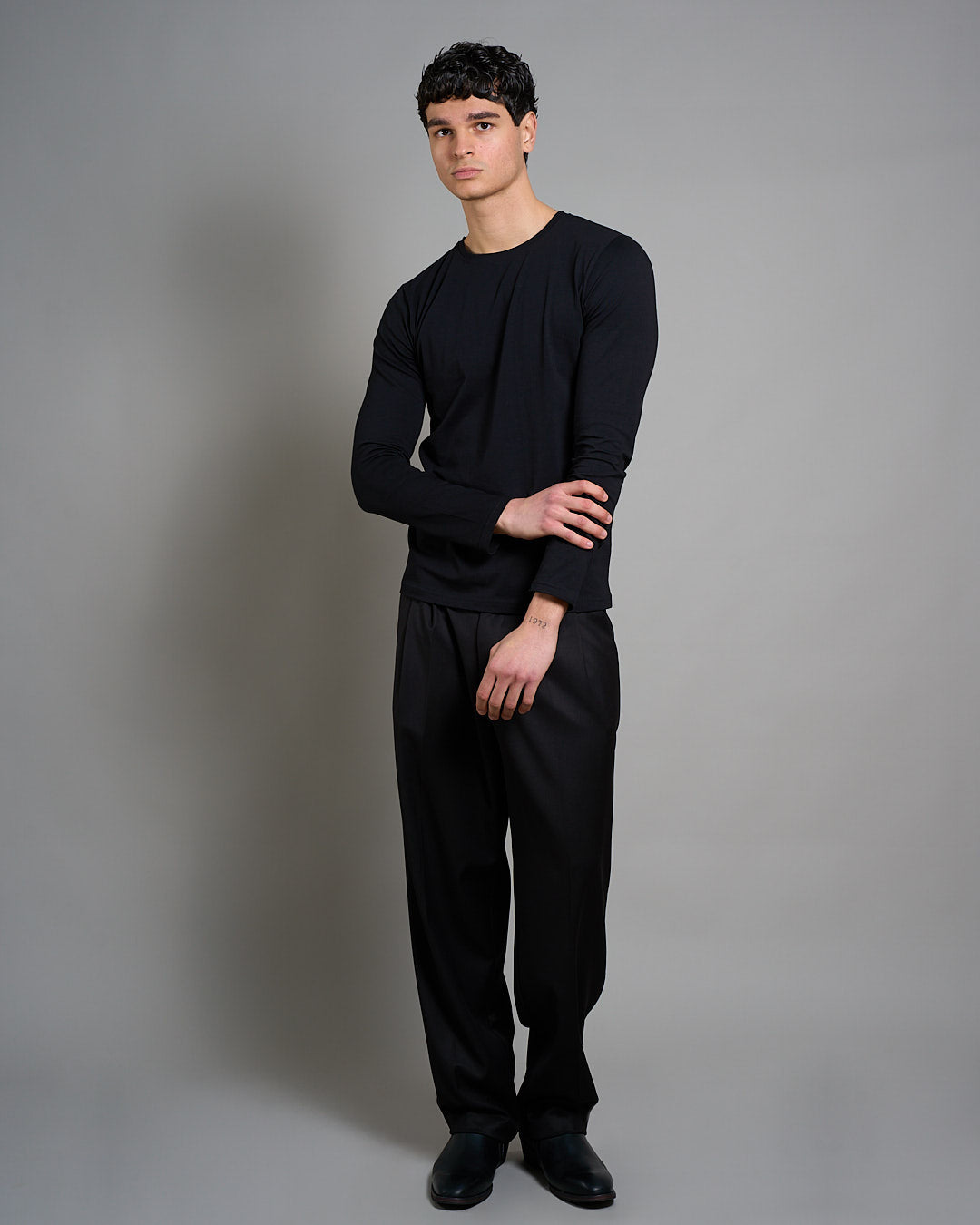 T-Shirt Slim fit basic manica lunga