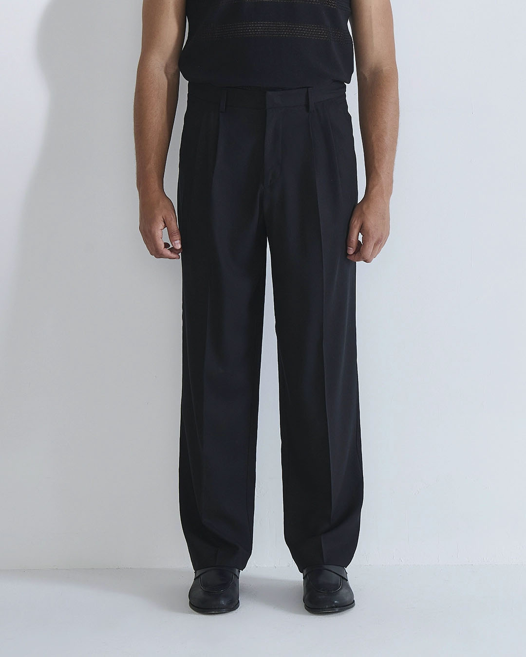 Pantalone wide fit in lino