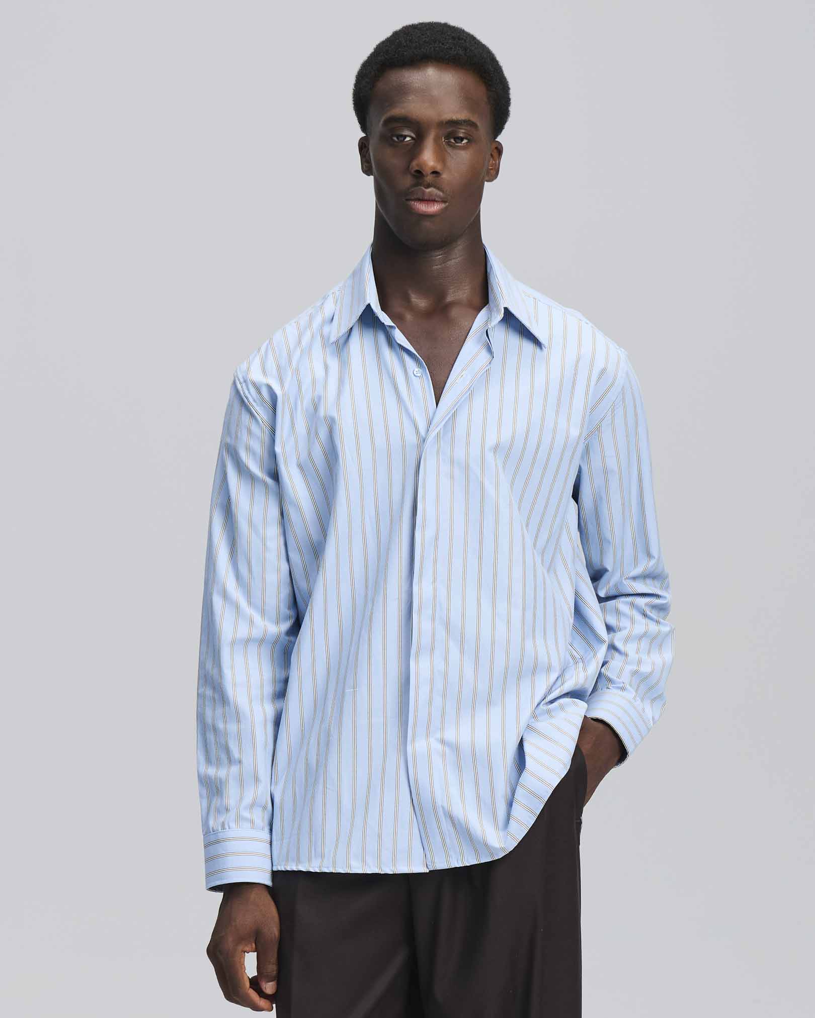 Camicia over a riga larga