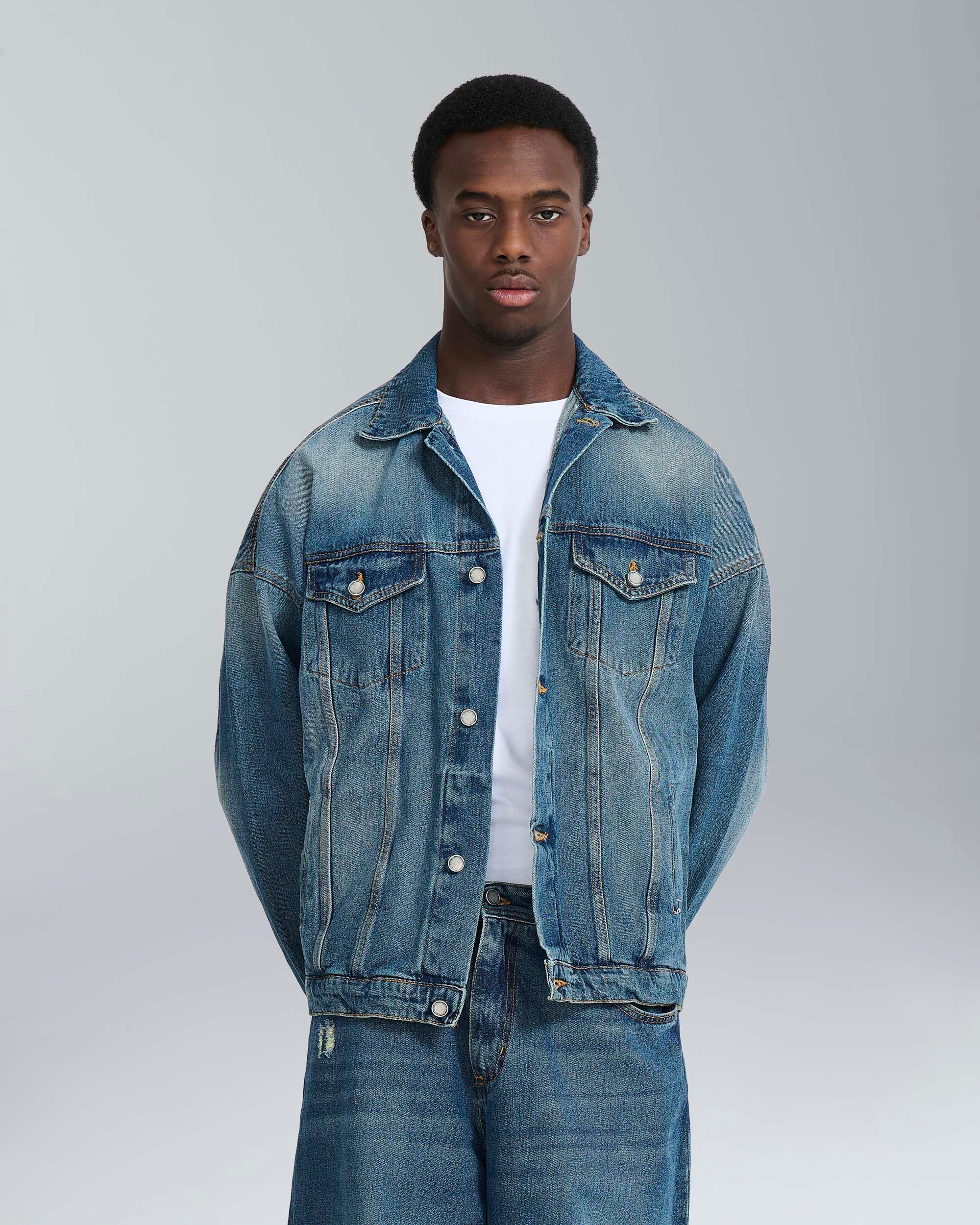Giubbotto in jeans used sabbiato