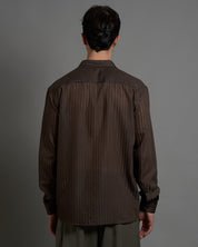 Camicia a righe con struttura sheer