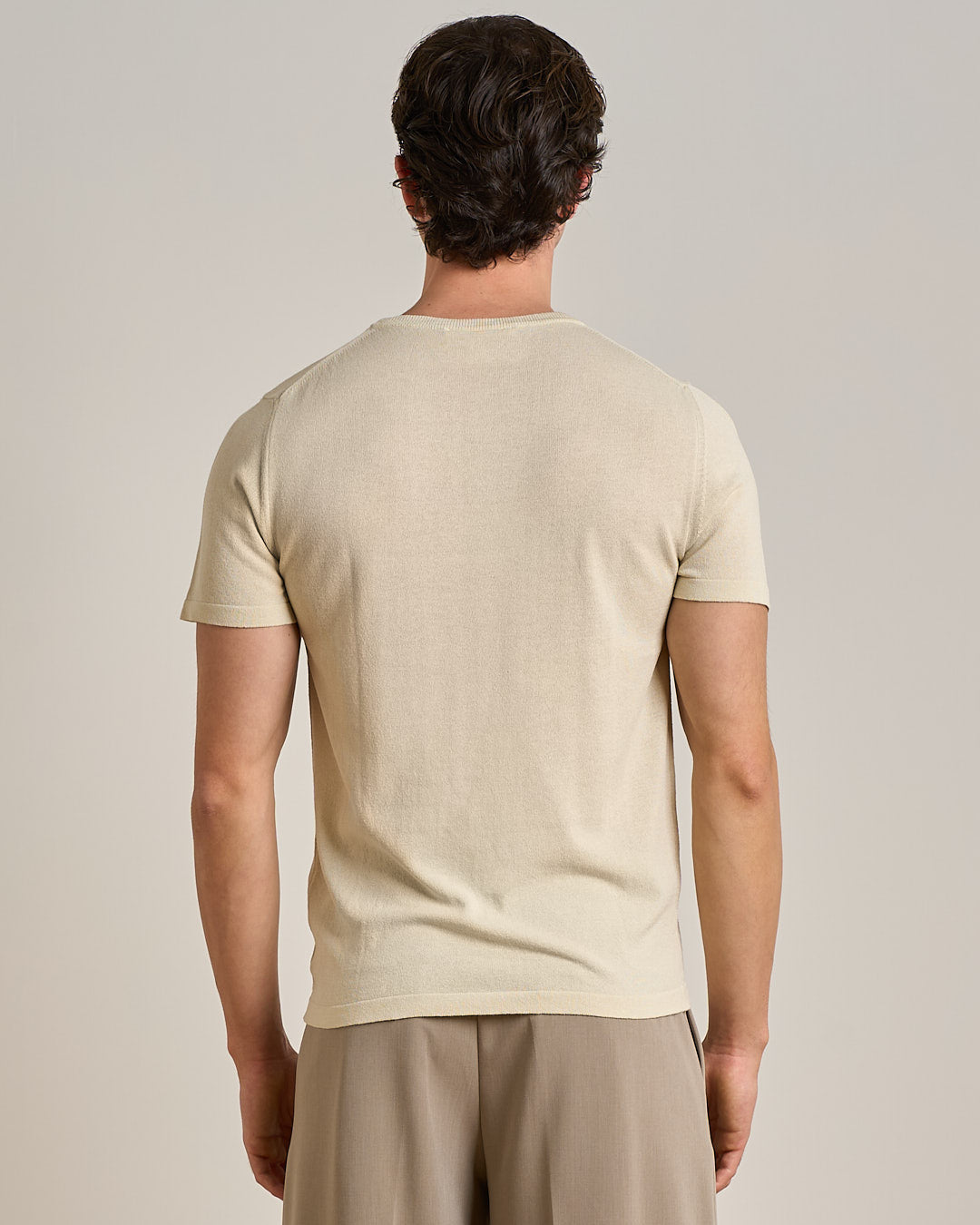 T-shirt girocollo in filo