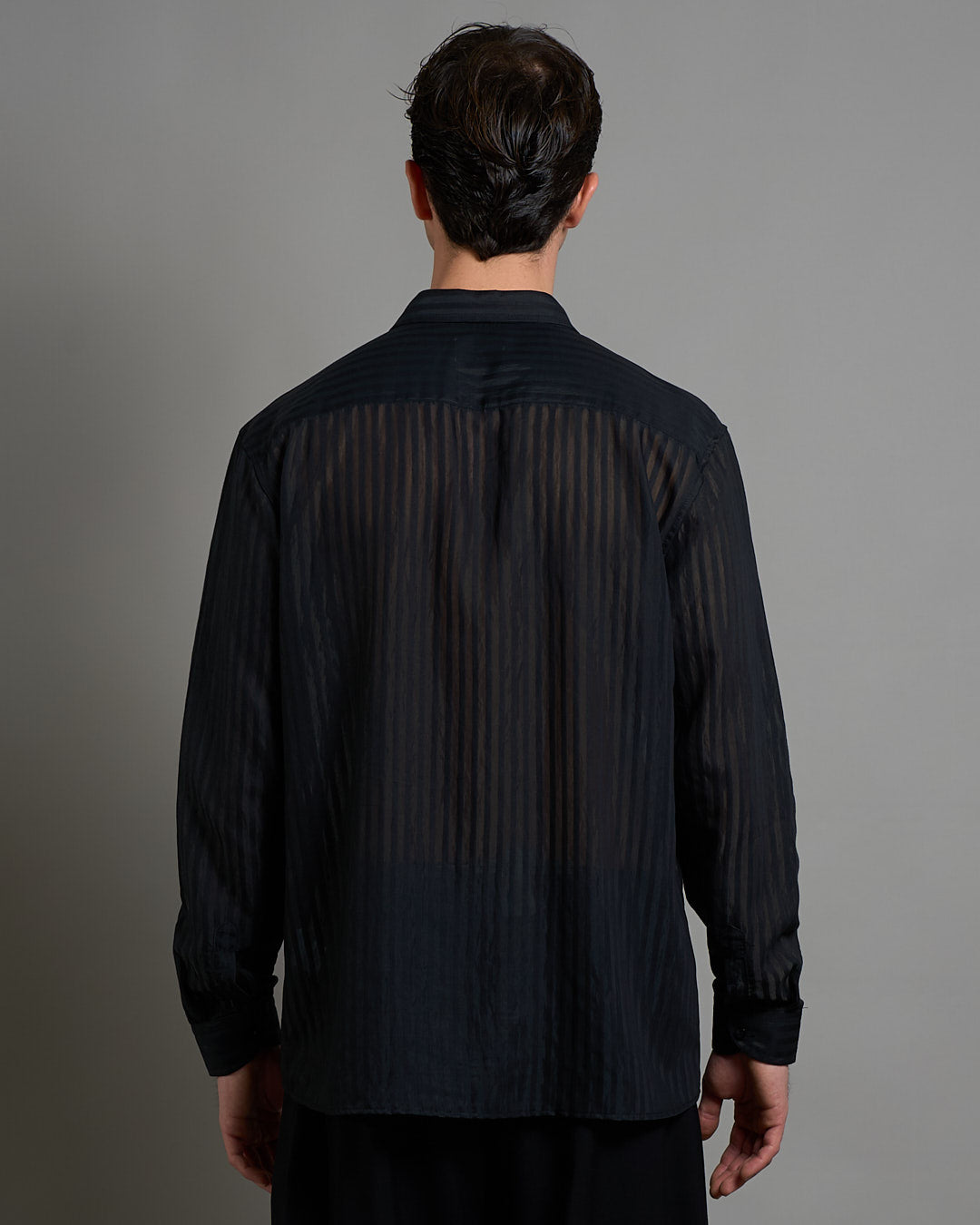 Camicia a righe con struttura sheer