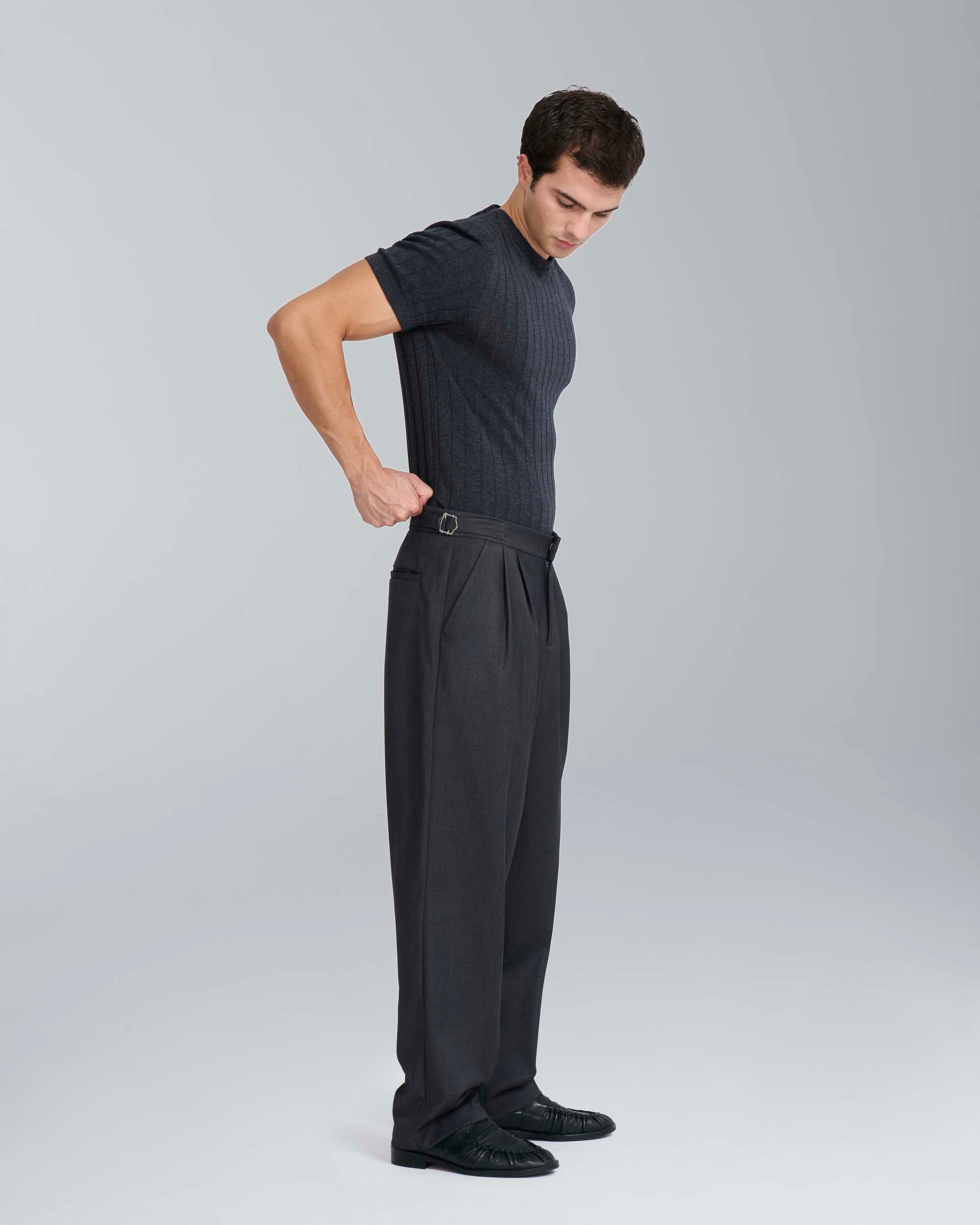 Pantalone wide fit con fibbiette