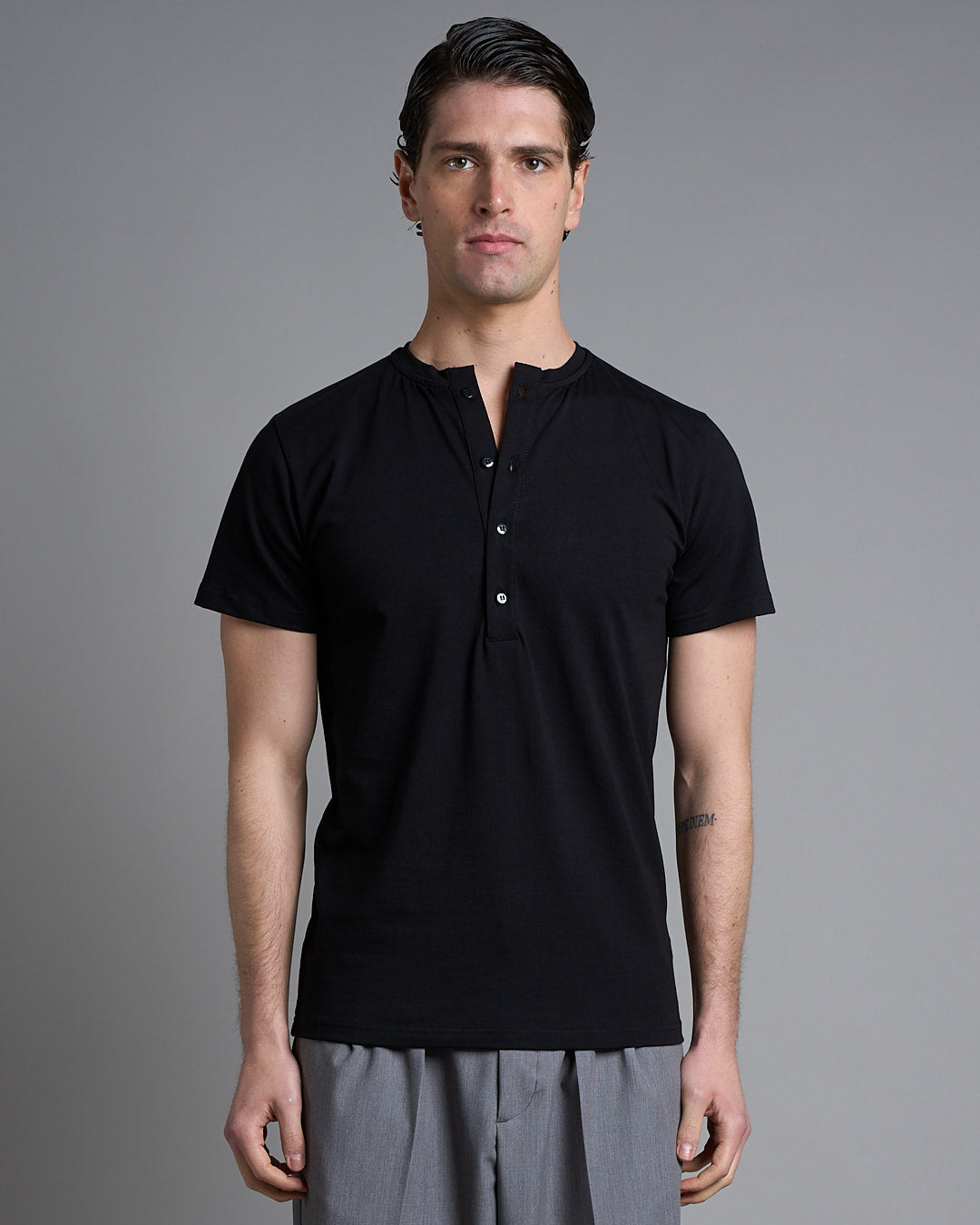 T-shirt Serafino Slim Fit
