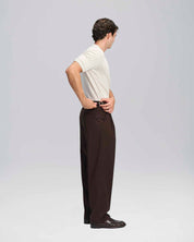 Pantalone wide fit con fibbiette