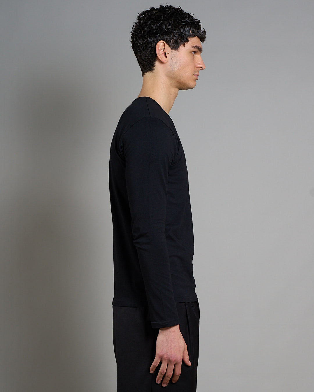 T-Shirt Slim fit basic manica lunga