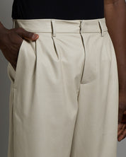 Pantalone Relax Fit effetto pelle