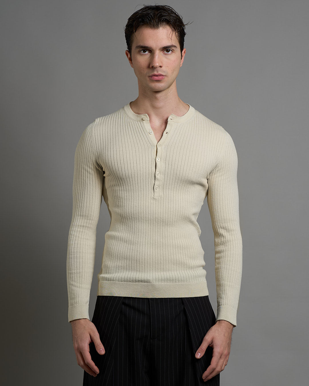 Maglia serafino a coste