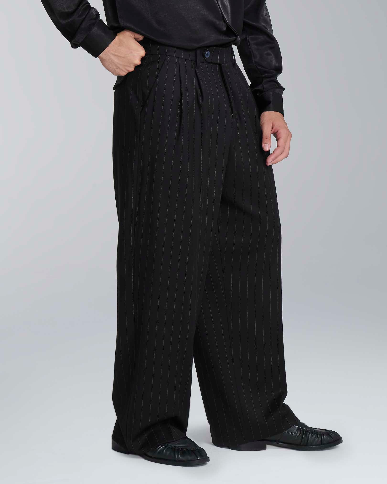 Pantalone wide leg strutturato gessato nero