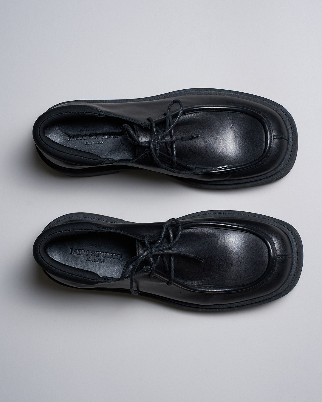 Derby Luxury con punta quadrata