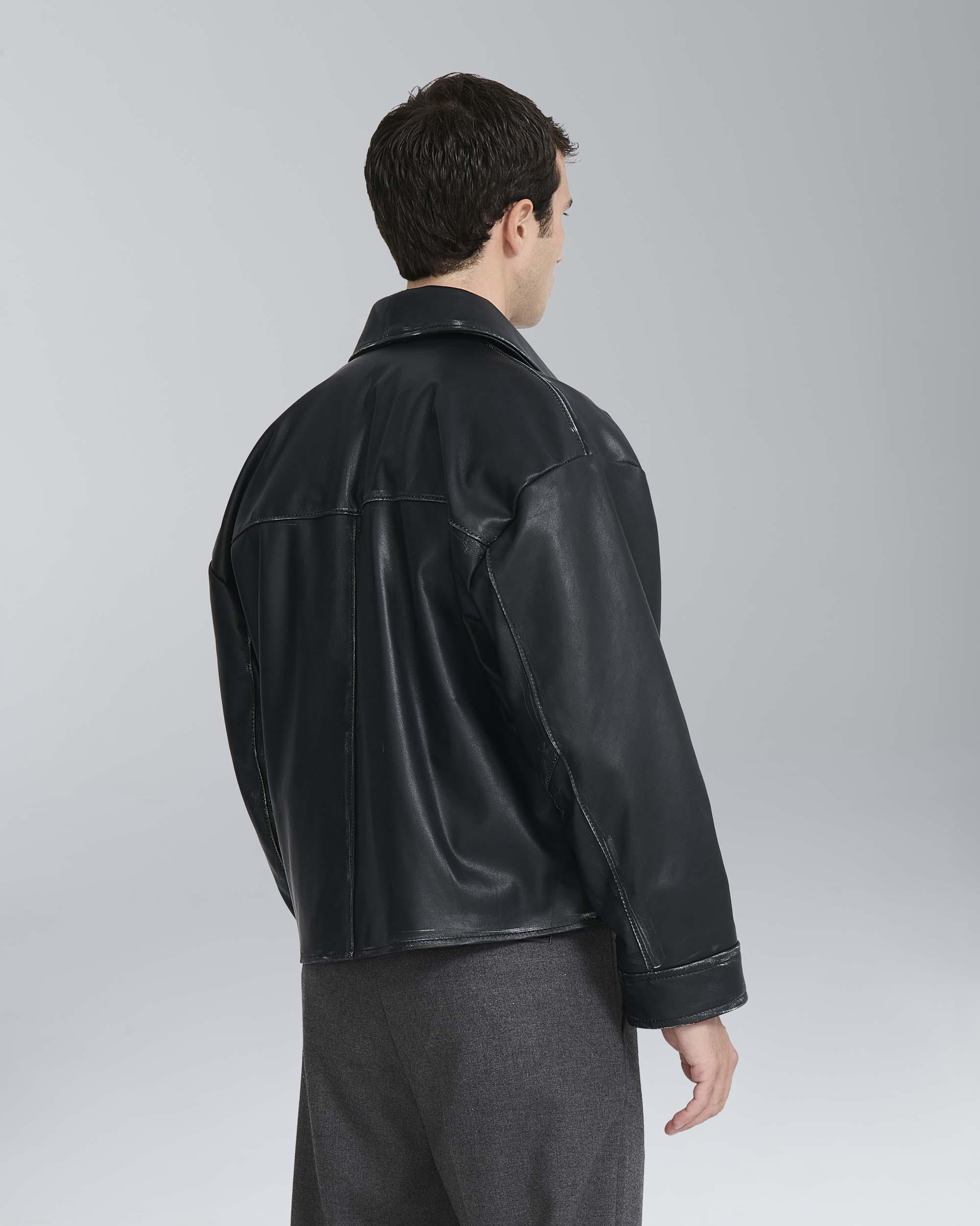 Giacca in pelle asportata