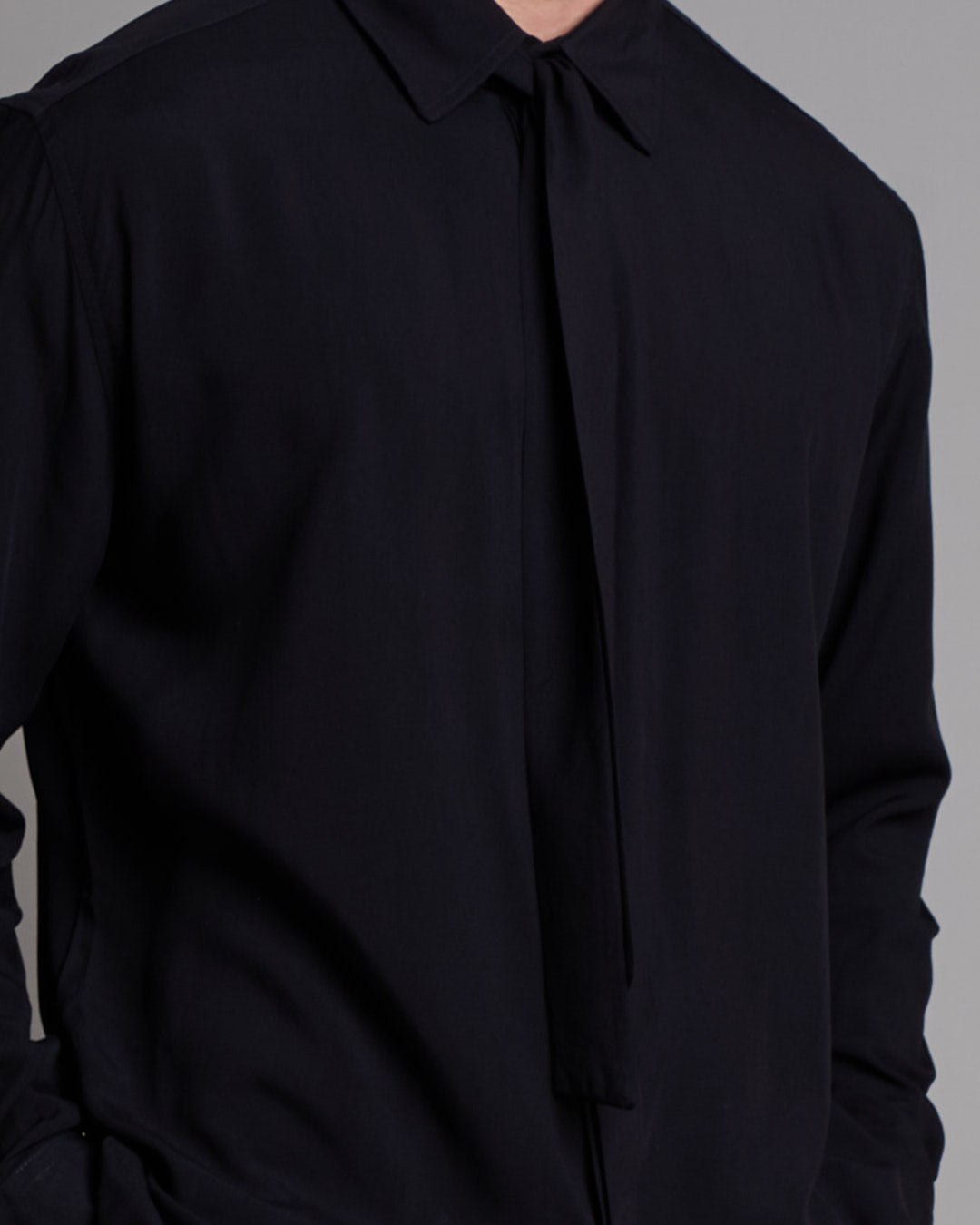 Camicia con fiocco