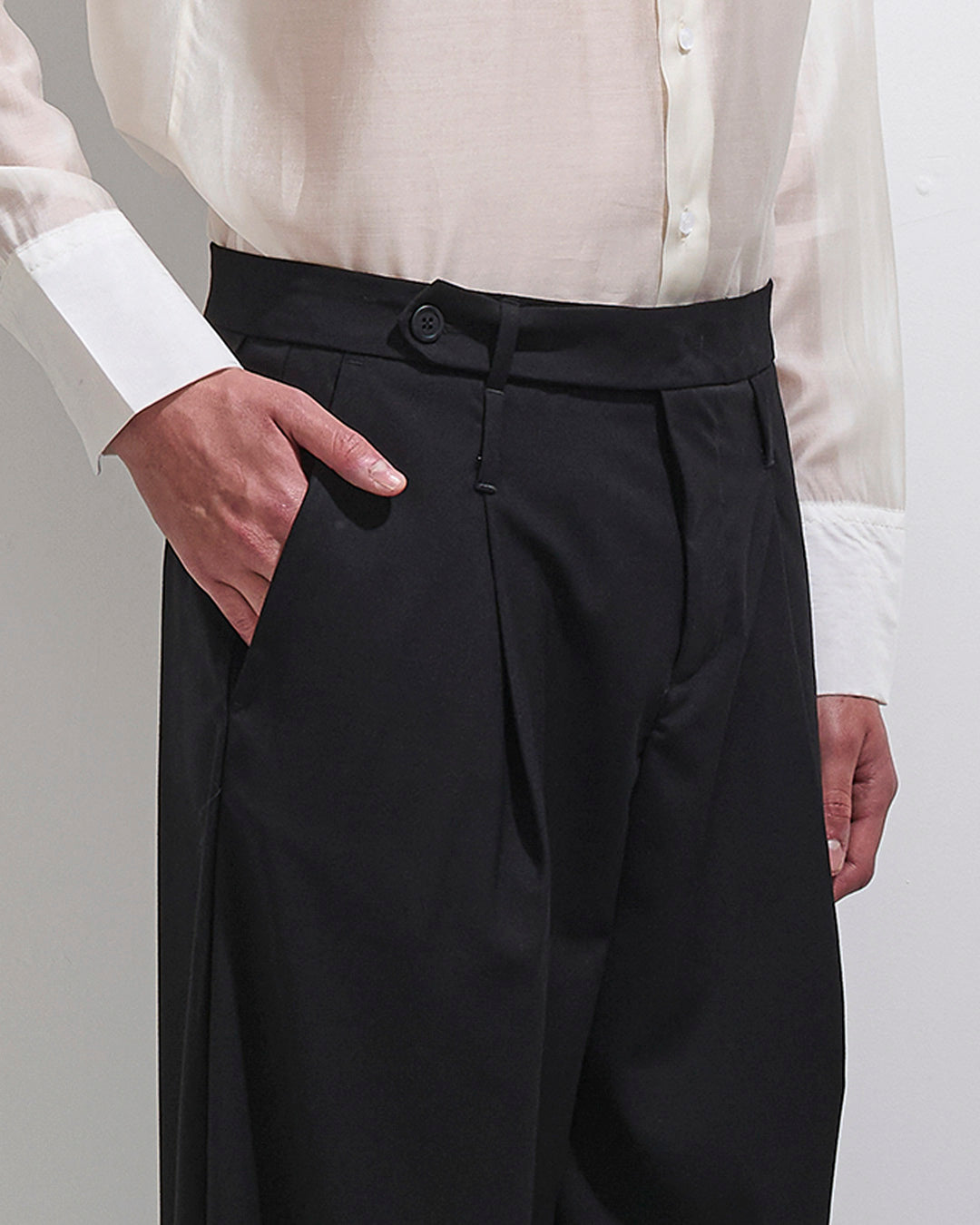 Pantalone Limited Edition con passanti bassi