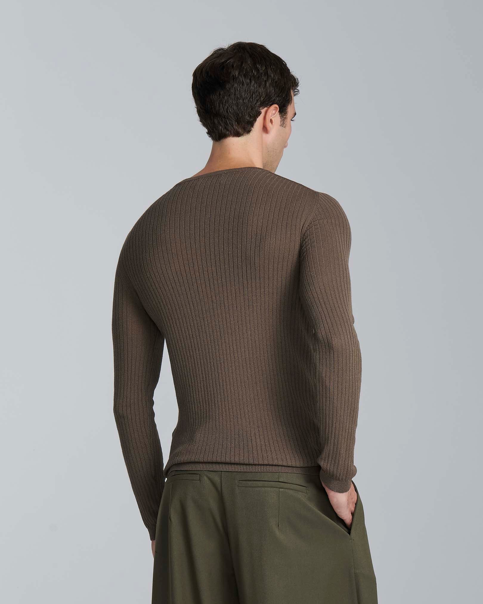 Maglia girocollo a coste