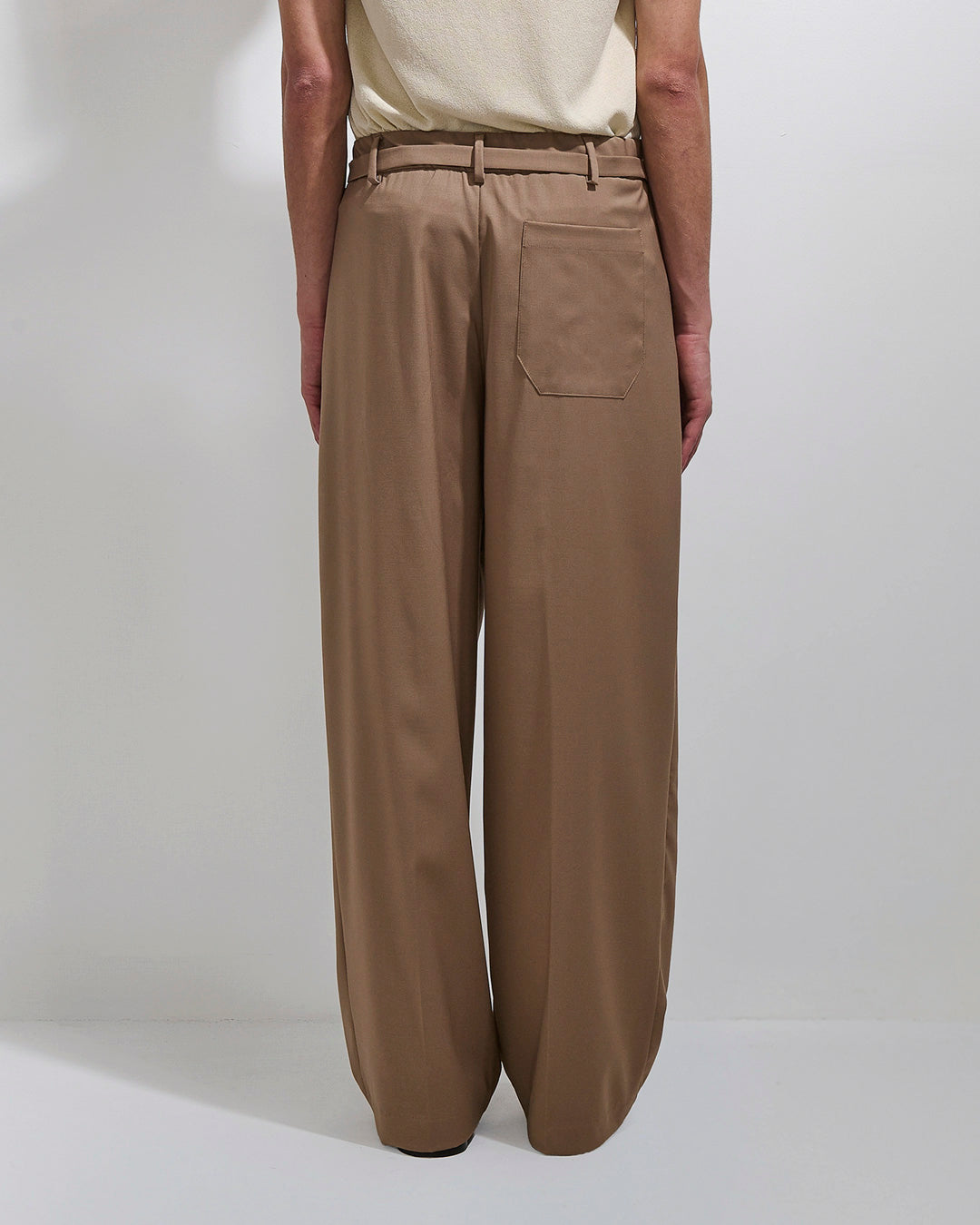 Pantalaccio strutturato con laccio