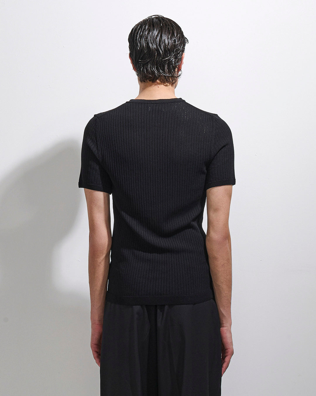 Maglia serafino a coste mezza manica