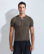 Maglia serafino a coste mezza manica