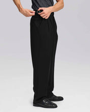 Pantalone wide fit con fibbiette