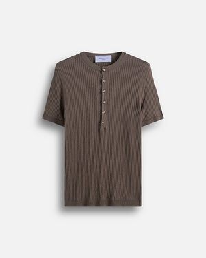 Maglia serafino a coste mezza manica