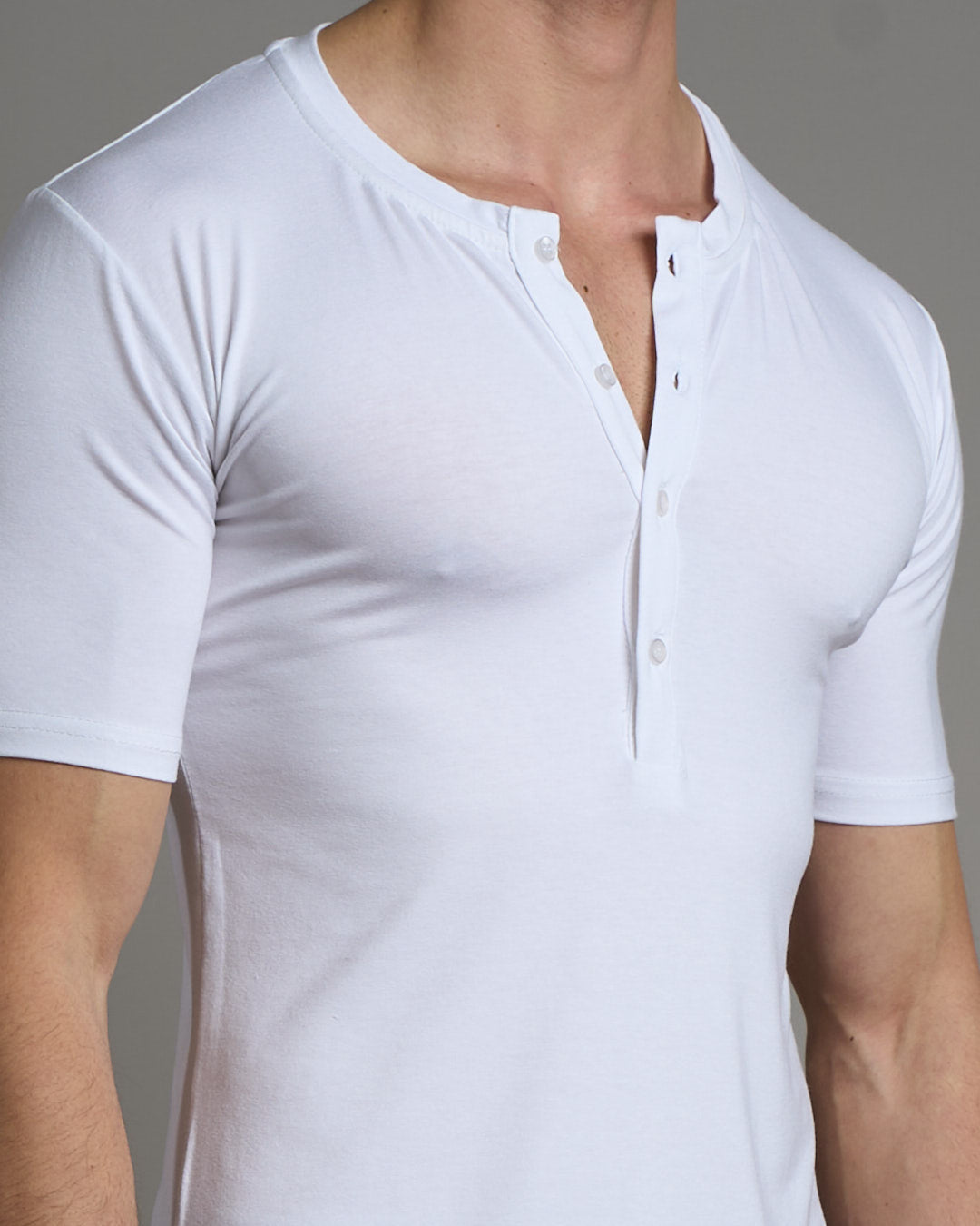 T-Shirt Serafino in viscosa
