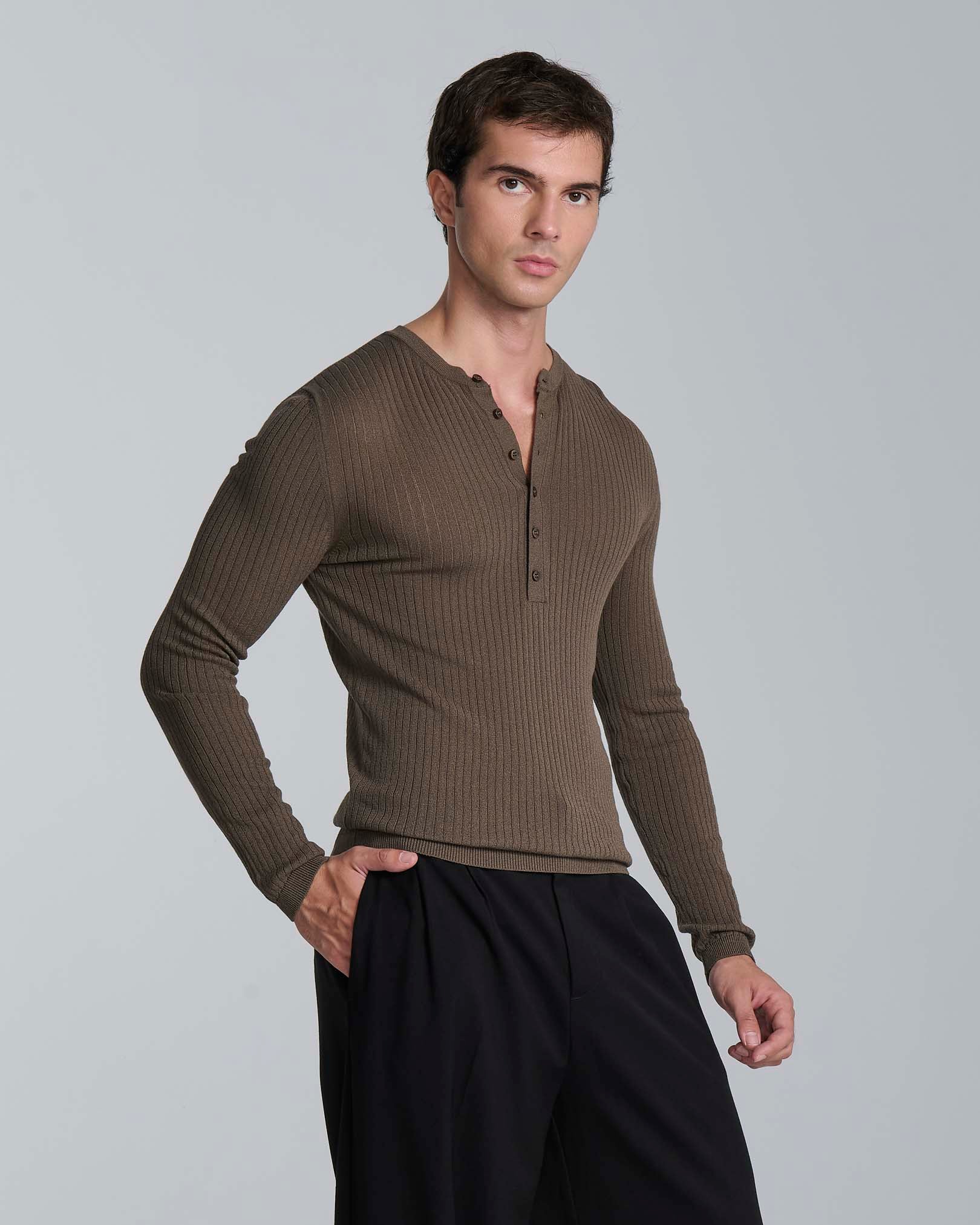 Maglia serafino a coste