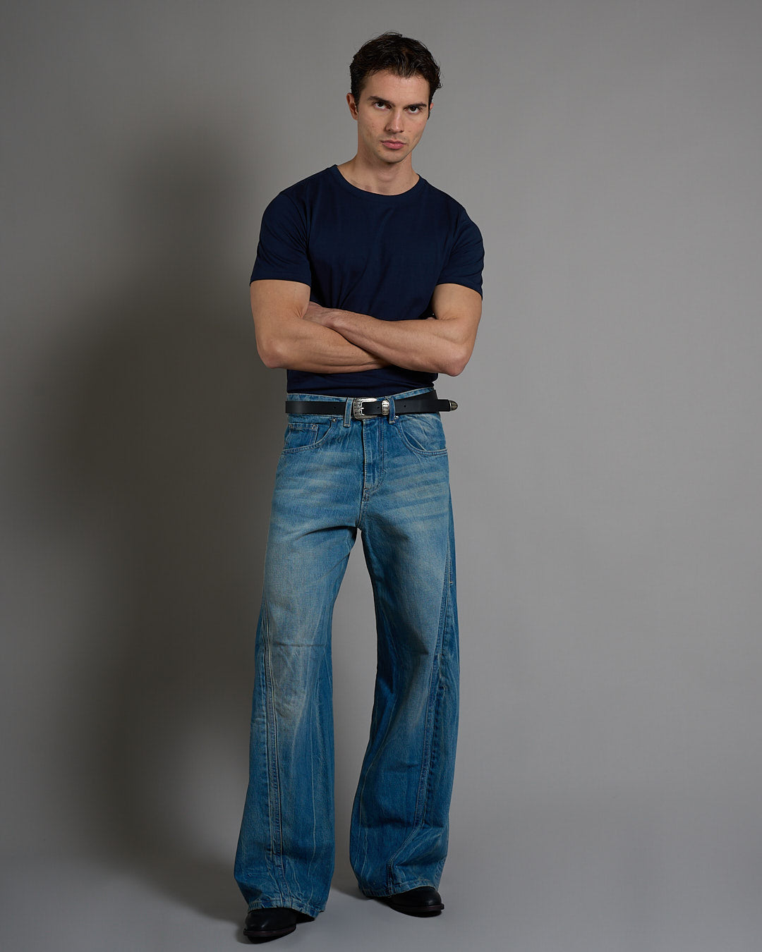 T-shirt basic con spacchetto