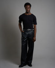 Pantalone Relax Fit effetto pelle