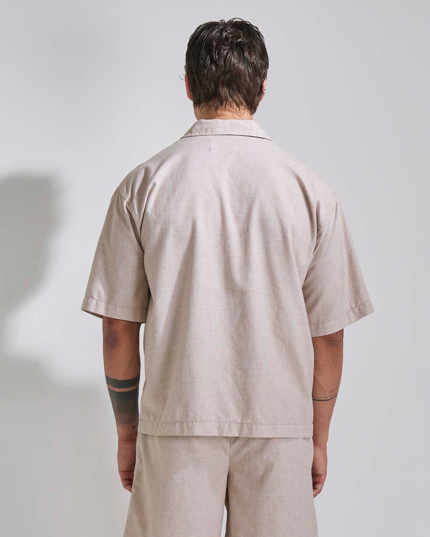 Camicia con colletto a rever