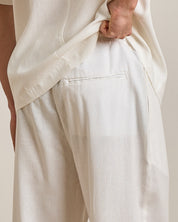 Pantalaccio jogger gamba larga in lino