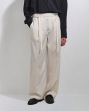 Pantalaccio strutturato con laccio