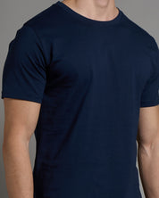 T-shirt basic con spacchetto