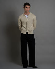 Cardigan girocollo in filo